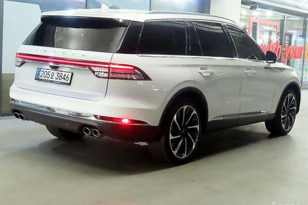 2023 Lincoln Aviator с пробегом 58 622 км