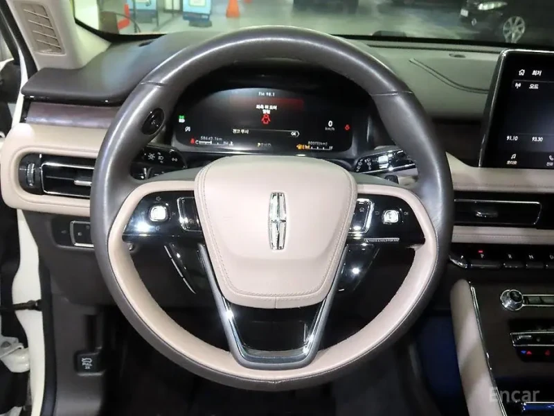 2023 Lincoln Aviator с пробегом 58 622 км