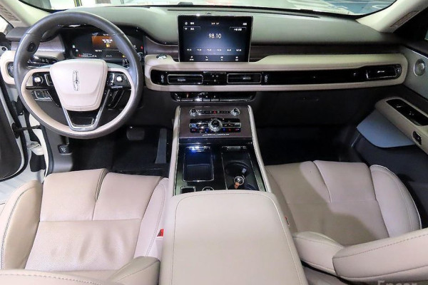2023 Lincoln Aviator с пробегом 58 622 км