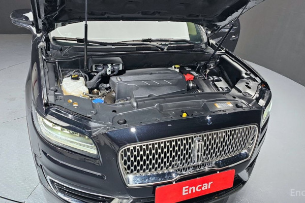 2020 Lincoln Nautilus с пробегом 36 823 км