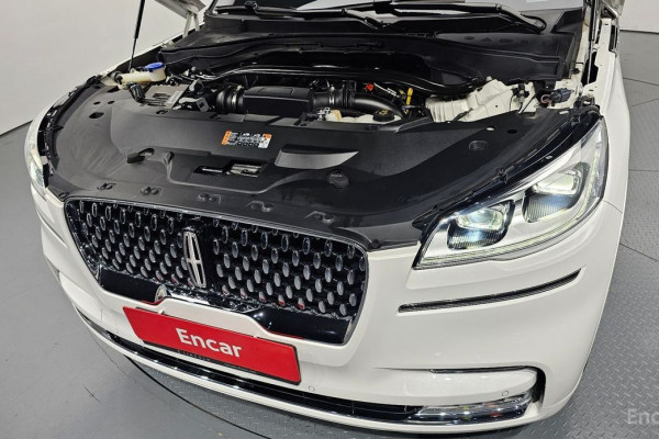 2023 Lincoln Aviator с пробегом 61 797 км