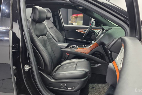 2020 Lincoln Nautilus с пробегом 34 621 км