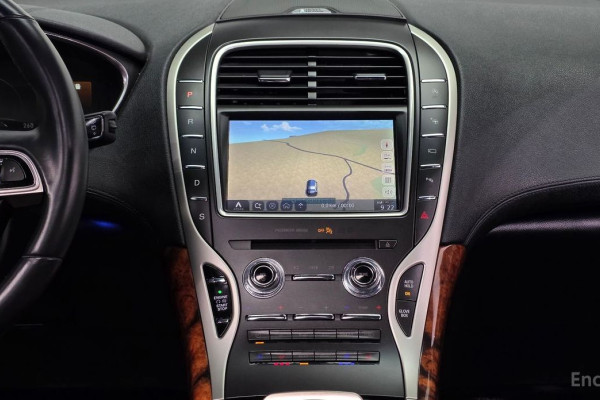 2020 Lincoln Nautilus с пробегом 34 621 км