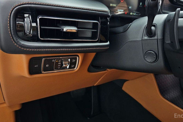 2023 Lincoln Aviator с пробегом 61 797 км