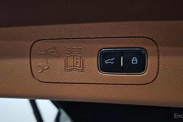 2023 Lincoln Aviator с пробегом 61 797 км