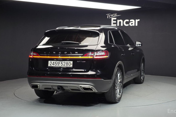 2019 Lincoln Nautilus с пробегом 98 892 км