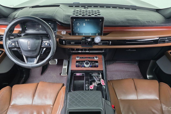 2022 Lincoln Aviator с пробегом 85 330 км