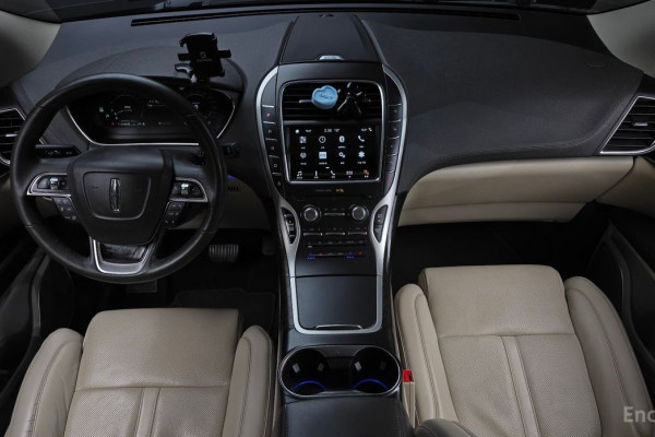 2019 Lincoln Nautilus с пробегом 98 892 км