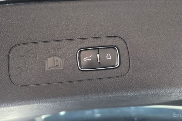 2022 Lincoln Aviator с пробегом 85 330 км