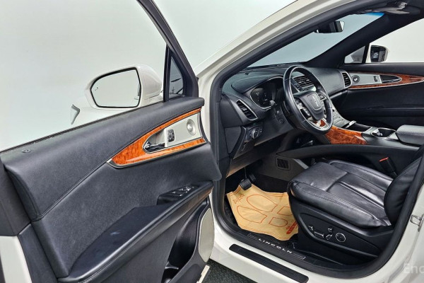 2019 Lincoln Nautilus с пробегом 147 833 км