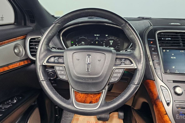 2019 Lincoln Nautilus с пробегом 147 833 км