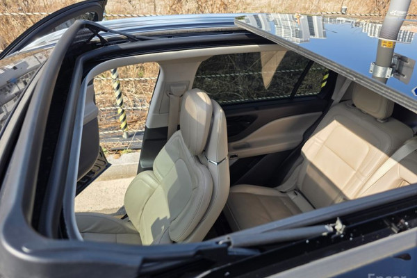 2022 Lincoln Aviator с пробегом 27 900 км