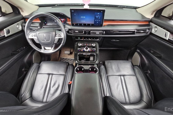 2022 Lincoln Nautilus с пробегом 73 224 км