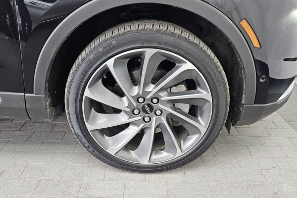 2022 Lincoln Nautilus с пробегом 73 224 км