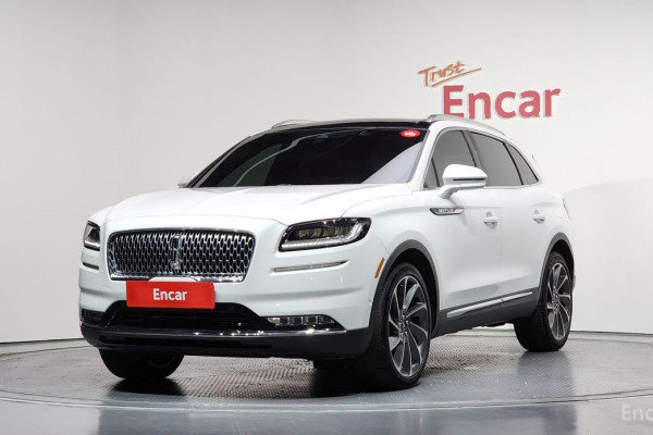 2022 Lincoln Nautilus с пробегом 21 000 км