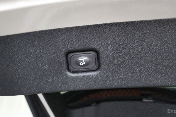 2022 Lincoln Nautilus с пробегом 21 000 км