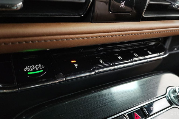 2022 Lincoln Nautilus с пробегом 21 000 км