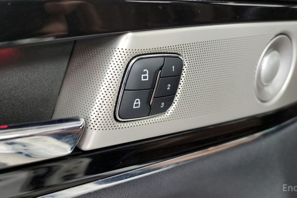 2022 Lincoln Nautilus с пробегом 21 000 км