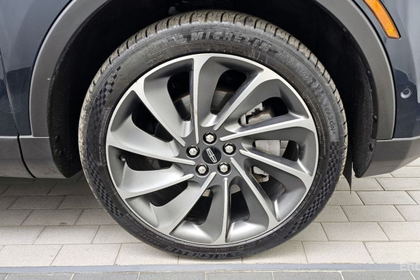 2023 Lincoln Nautilus с пробегом 86 541 км