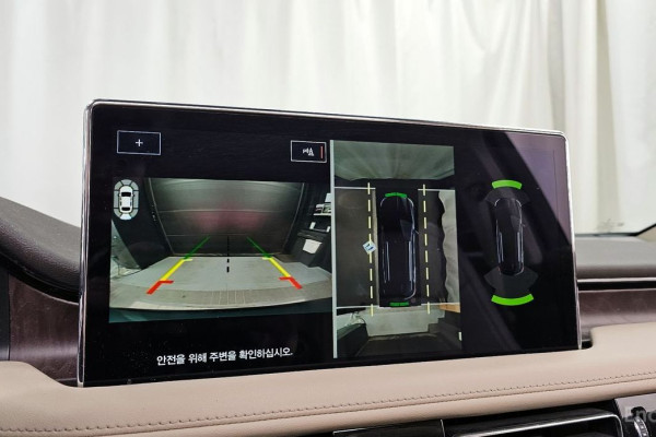 2023 Lincoln Nautilus с пробегом 86 541 км