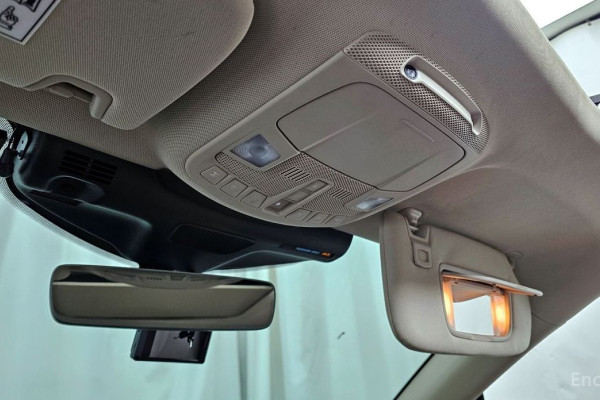 2023 Lincoln Nautilus с пробегом 86 541 км