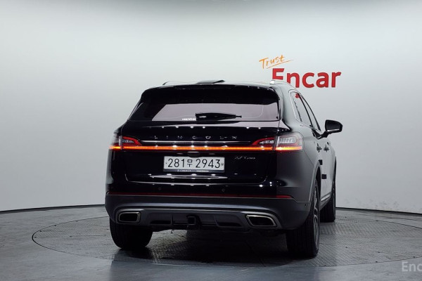 2019 Lincoln Nautilus с пробегом 21 714 км