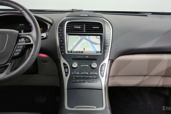 2019 Lincoln Nautilus с пробегом 21 714 км