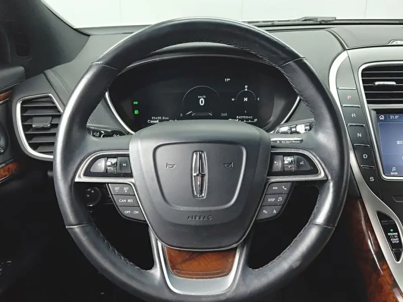 2020 Lincoln Nautilus с пробегом 53 450 км