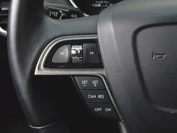 2020 Lincoln Nautilus с пробегом 53 450 км