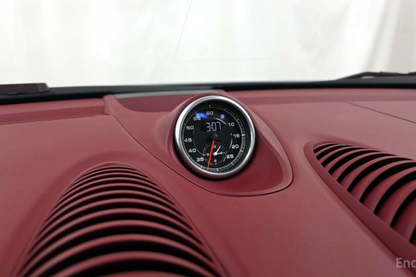 2022 Porsche Boxster с пробегом 11 445 км