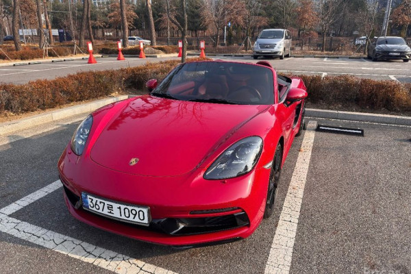 2019 Porsche Boxster с пробегом 24 071 км