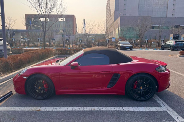 2019 Porsche Boxster с пробегом 24 071 км