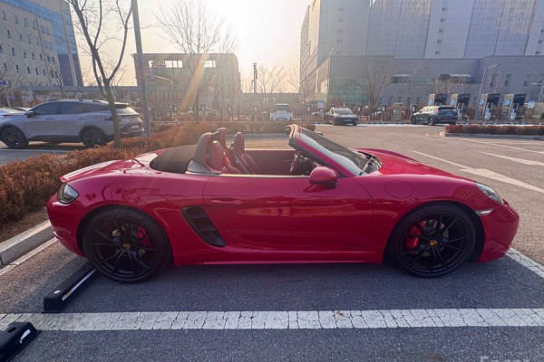 2019 Porsche Boxster с пробегом 24 071 км
