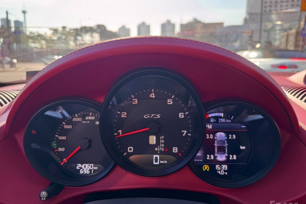 2019 Porsche Boxster с пробегом 24 071 км