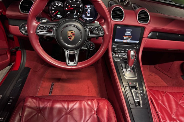 2019 Porsche Boxster с пробегом 24 071 км