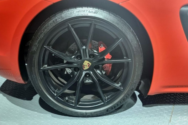 2019 Porsche Boxster с пробегом 36 983 км