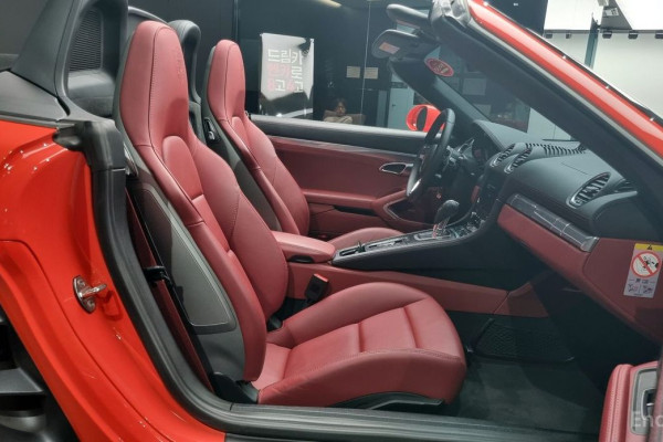 2019 Porsche Boxster с пробегом 36 983 км