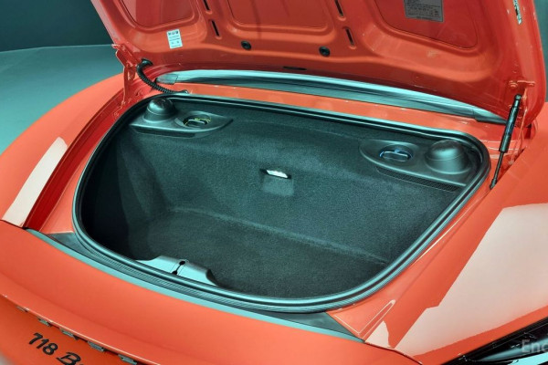 2019 Porsche Boxster с пробегом 36 983 км