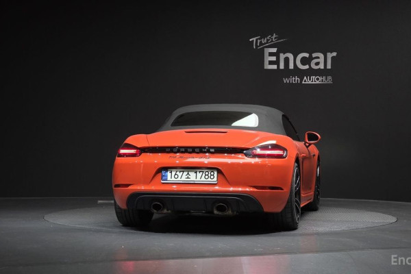 2021 Porsche Boxster с пробегом 20 629 км