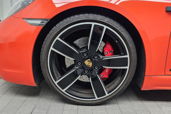 2021 Porsche Boxster с пробегом 20 629 км