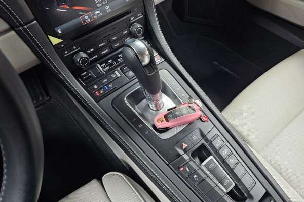 2021 Porsche Boxster с пробегом 20 629 км