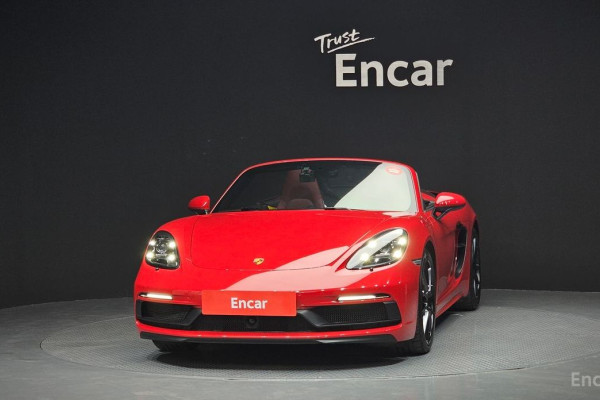 2023 Porsche Boxster с пробегом 11 751 км
