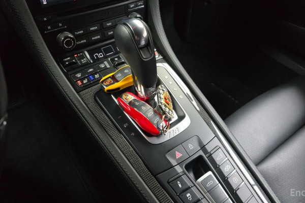 2023 Porsche Boxster с пробегом 11 969 км