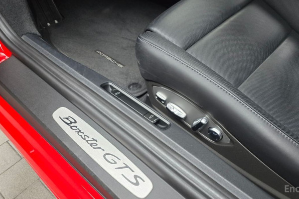 2023 Porsche Boxster с пробегом 11 969 км