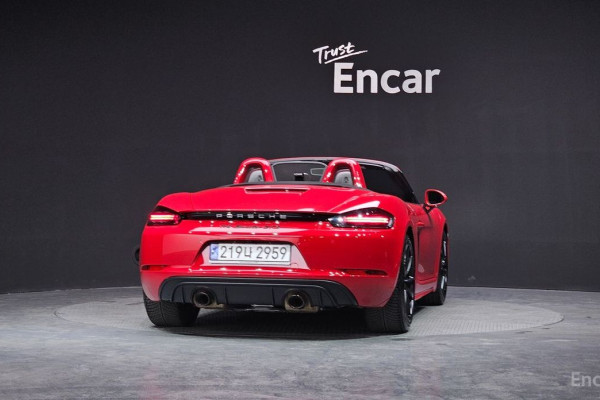 2023 Porsche Boxster с пробегом 28 848 км