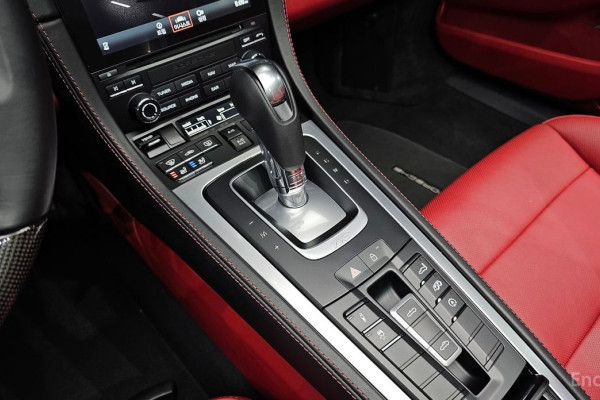 2023 Porsche Boxster с пробегом 28 848 км