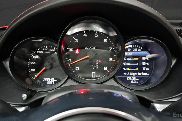 2023 Porsche Boxster с пробегом 28 848 км