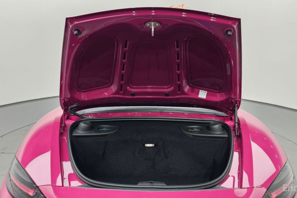 2024 Porsche Boxster с пробегом 3 747 км