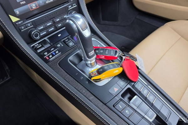 2021 Porsche Boxster с пробегом 23 028 км