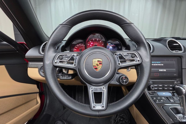 2021 Porsche Boxster с пробегом 23 028 км